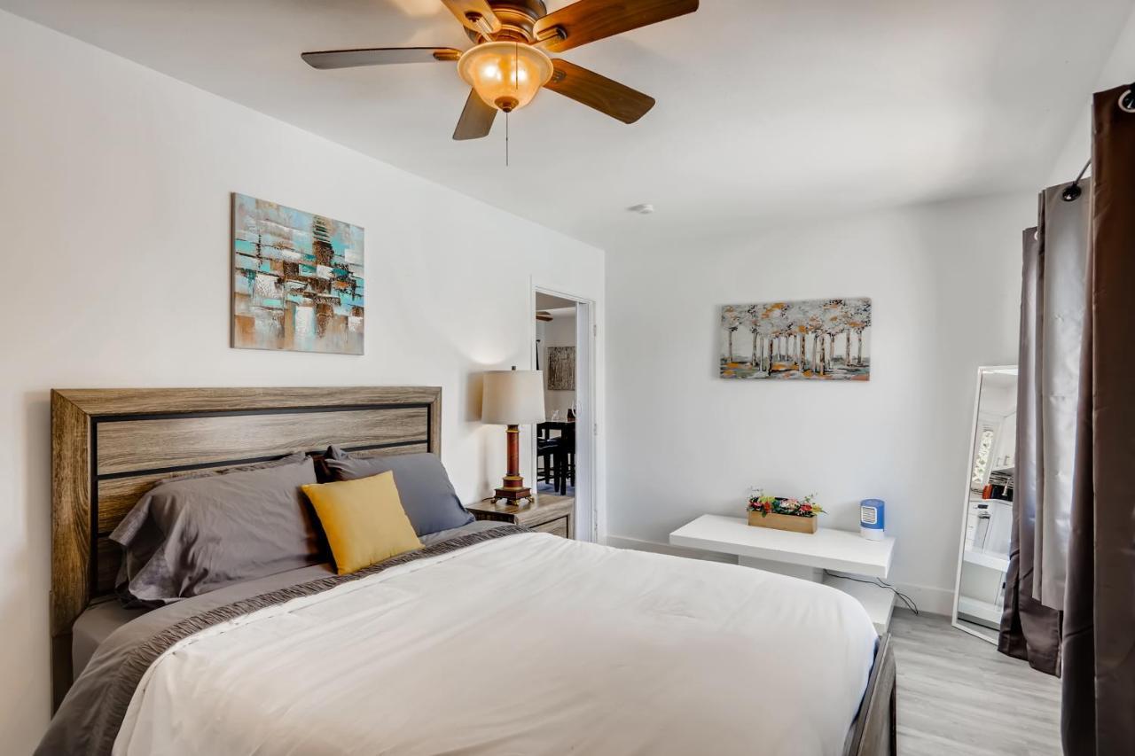 Tropical Getaway/ Stunning 2Br Gem Apartment West Palm Beach Bagian luar foto