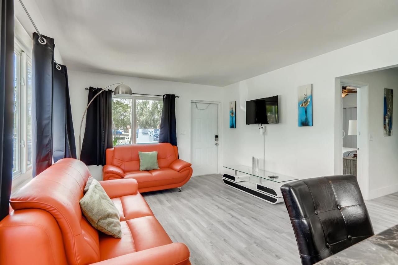 Tropical Getaway/ Stunning 2Br Gem Apartment West Palm Beach Bagian luar foto