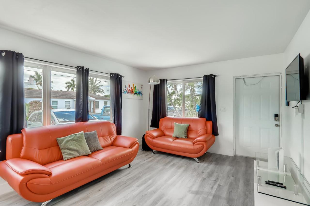 Tropical Getaway/ Stunning 2Br Gem Apartment West Palm Beach Bagian luar foto